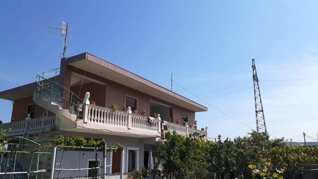 Villa Malaj Vlorë Екстериор снимка