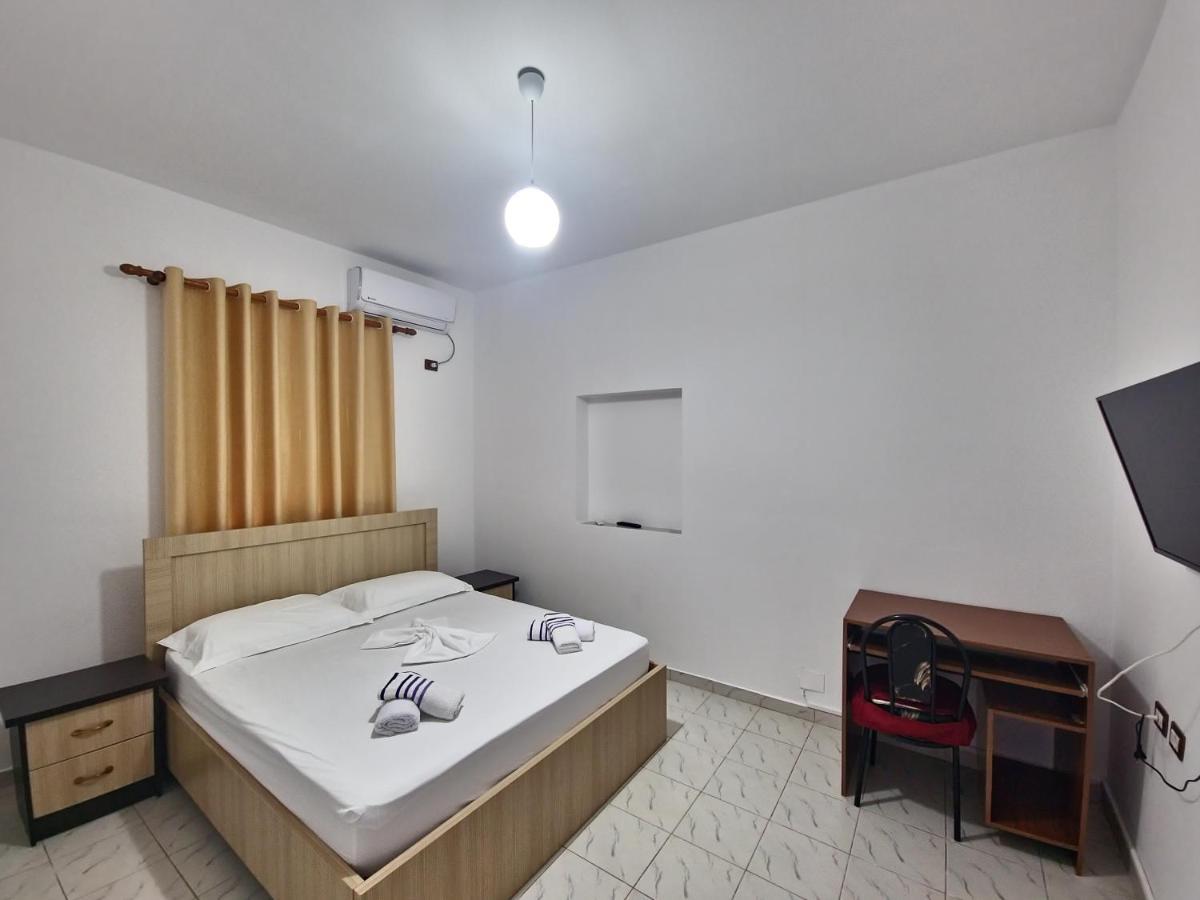 Villa Malaj Vlorë Екстериор снимка