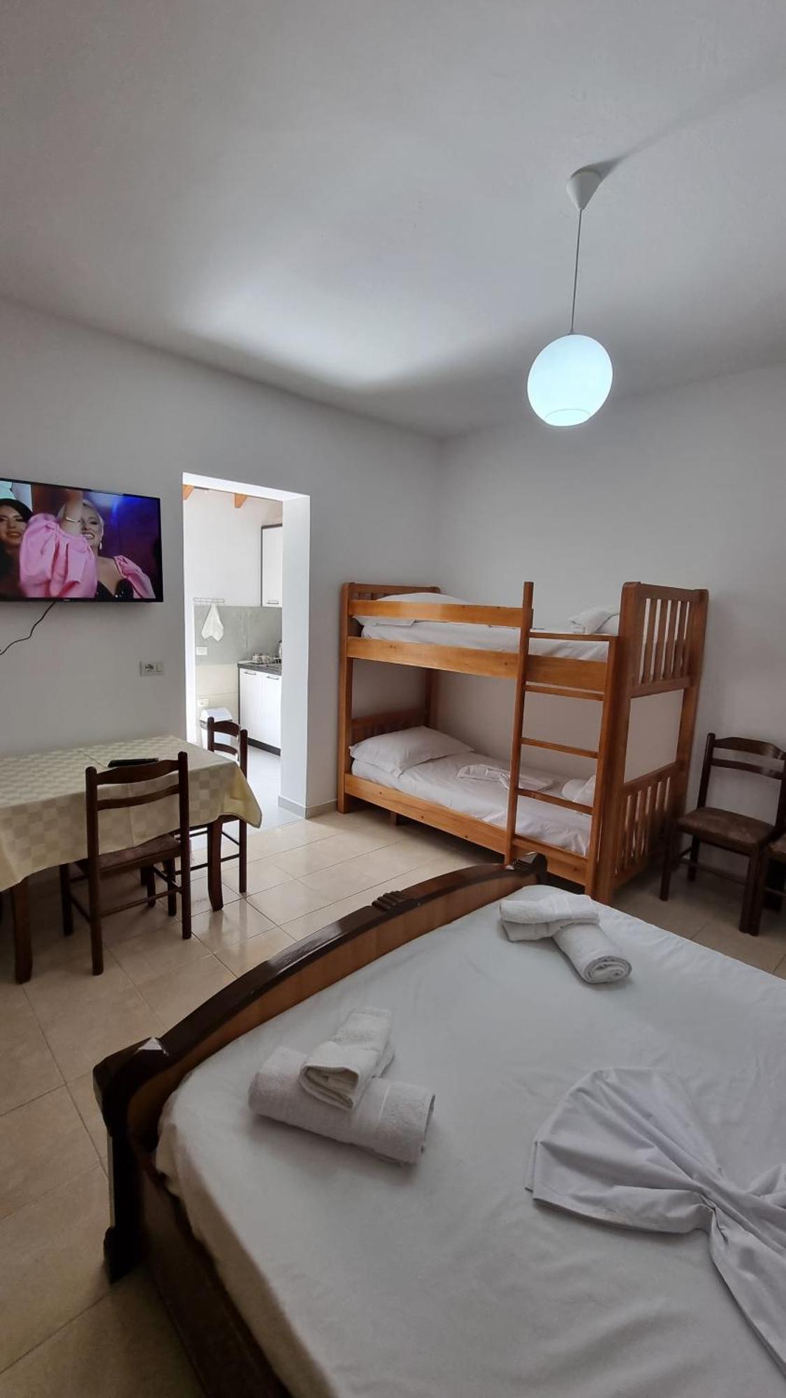 Villa Malaj Vlorë Екстериор снимка